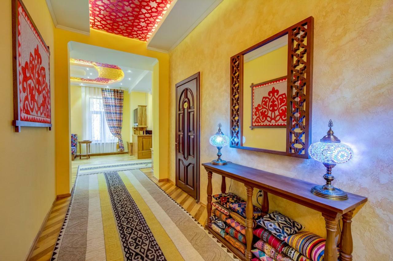 Navat Hotel Бишкек Екстериор снимка