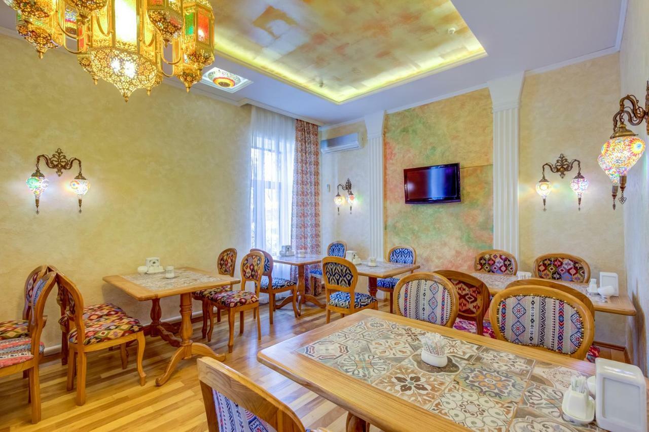 Navat Hotel Бишкек Екстериор снимка