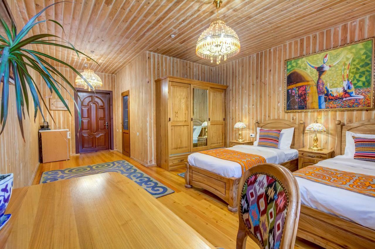 Navat Hotel Бишкек Екстериор снимка